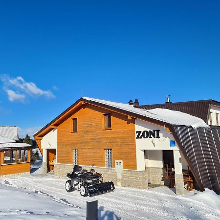 Apartments Zoni Vlašić Eksteriør billede