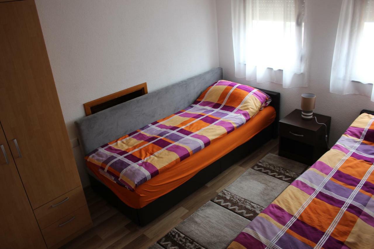 Apartments Zoni Vlašić Eksteriør billede